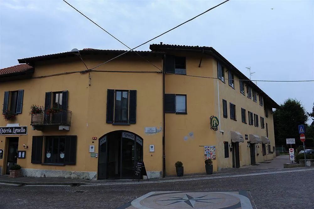 Locanda Agnello Taino 3*,
