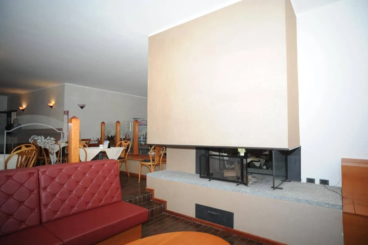 Locanda Agnello Taino 3*,